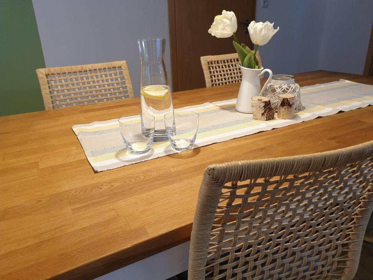 Fewo Fruehling In Der Villa Waldrand Mit Grossem Garten Bad Wünnenberg Εξωτερικό φωτογραφία